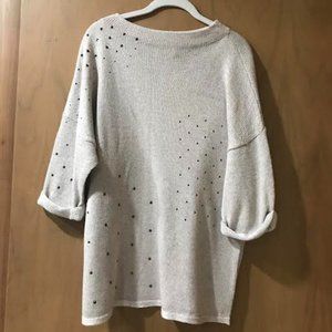 Nic + Zoe grey womens sweater with embellished sparkles